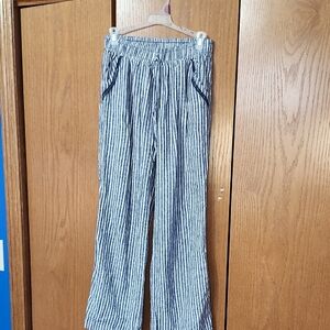 Briggs New York Blue and White Striped Wide Leg Pants